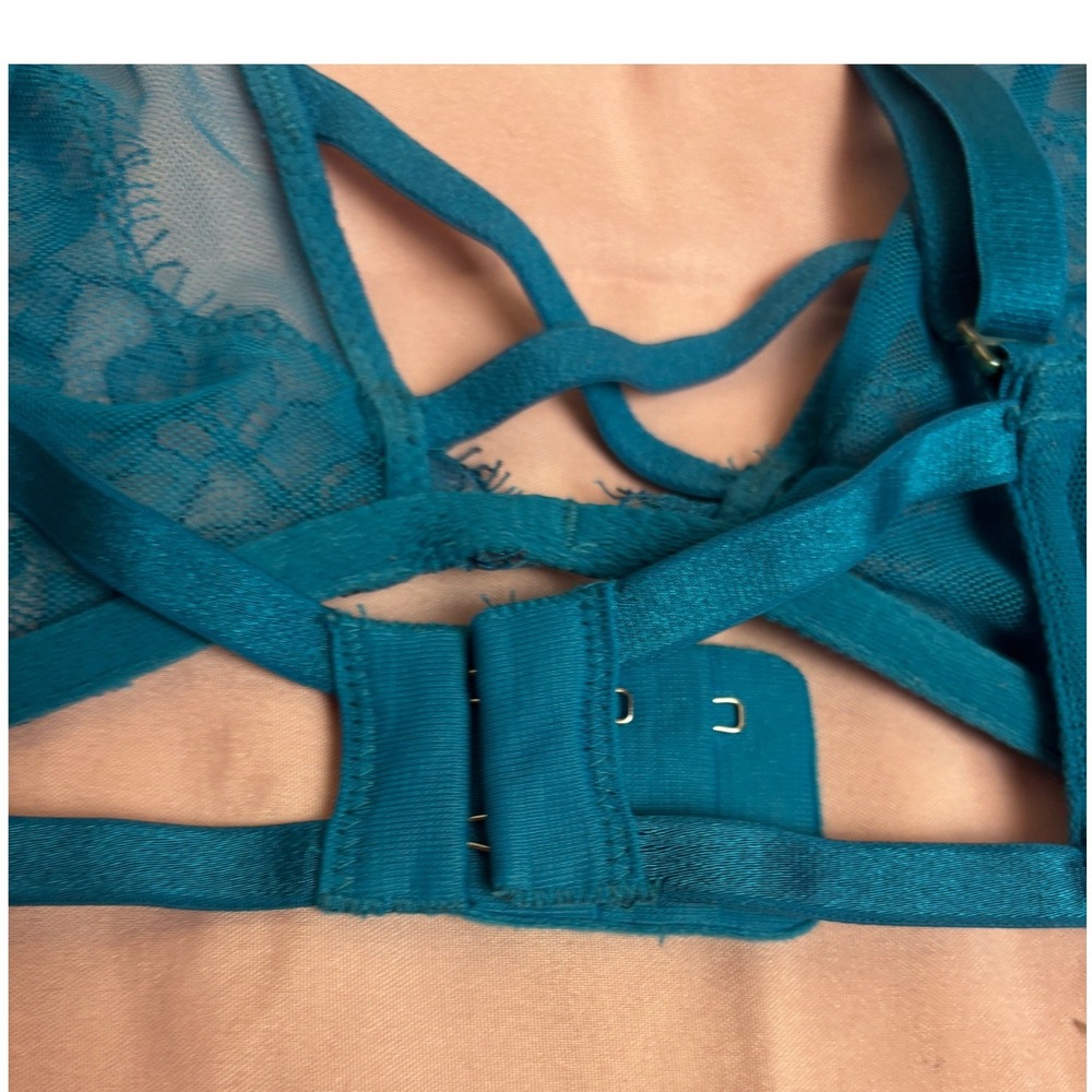Victoria's Secret Unlined Wired Lot of 2 Bras 36C Teal Lace & Brown Mesh Bra - Picture 6 of 10